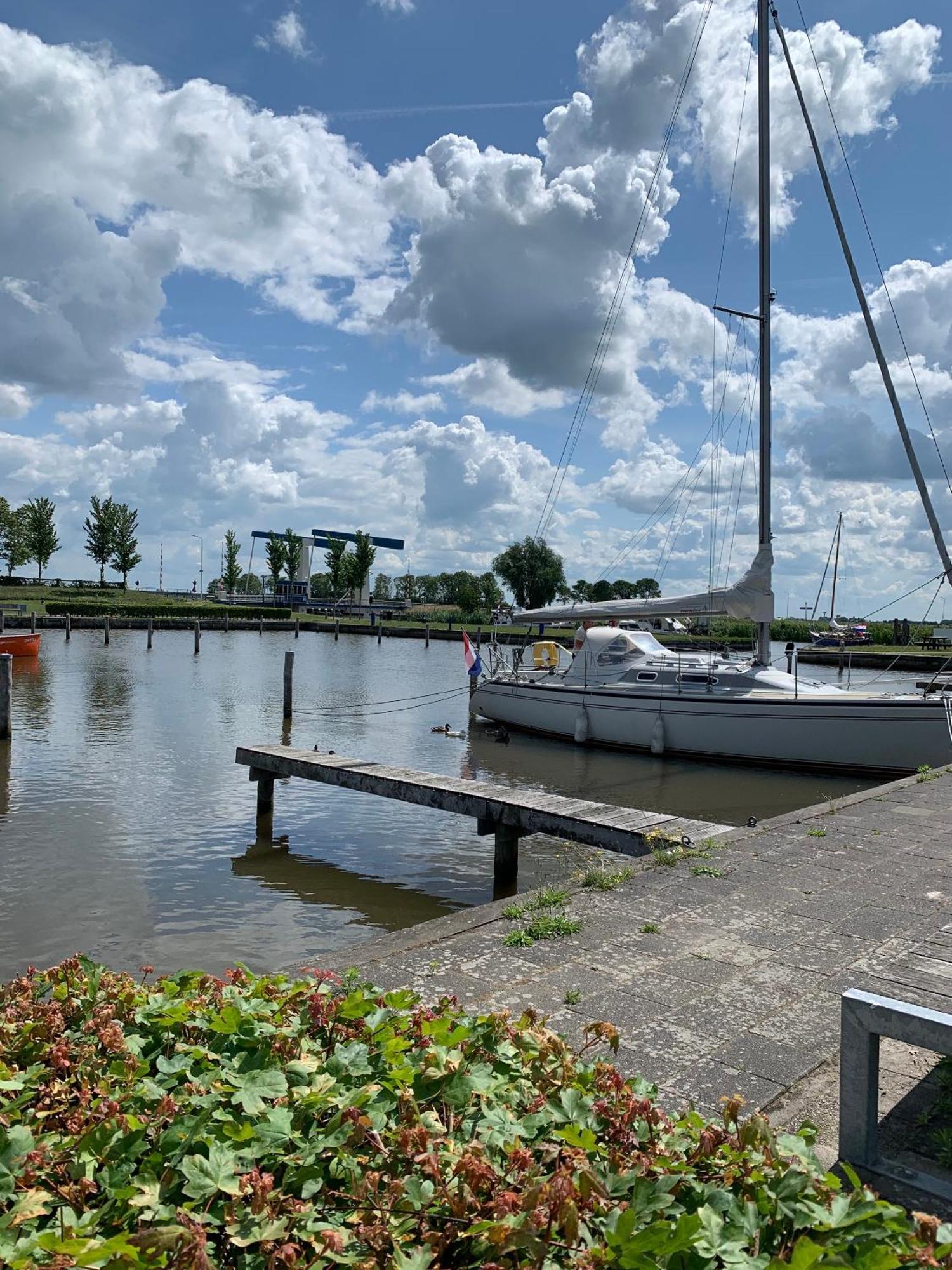 Waterdorp Burdaard Hotel Birdaard Bagian luar foto
